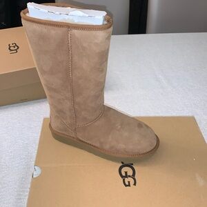 Women’s Ugg boots